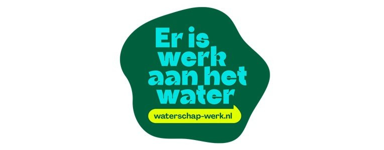Er is werk aan het water