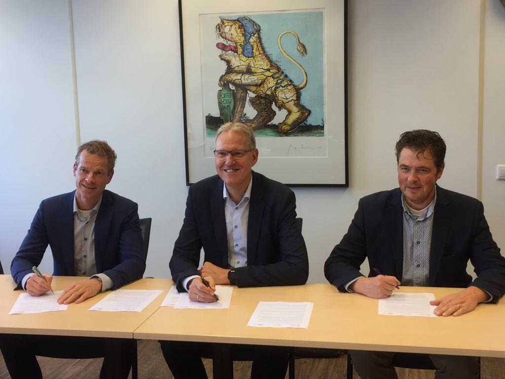 Ondertekening onderhandelaarsakkoord